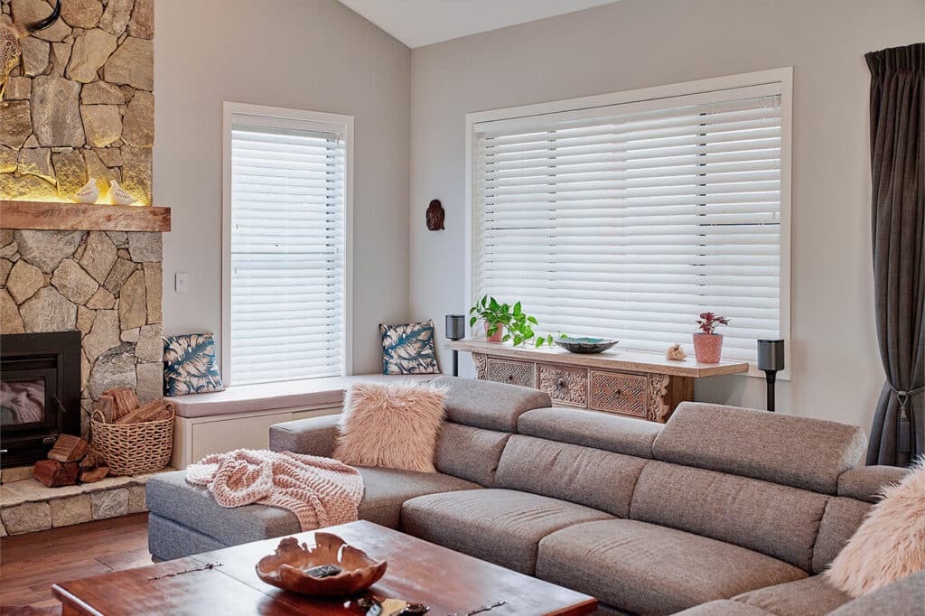 Visual Reference: Timber Venetian Blinds